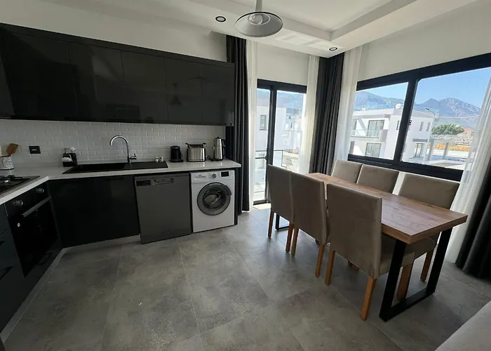 Zephyros Апартаменты Karavas (Northern Cyprus)